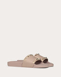 WOMEN'S VALENTINO GARAVANI ROCKSTUD RUBBER SLIDES POUDRE