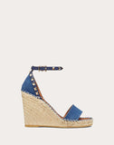 WOMEN'S VALENTINO GARAVANI DENIM ROCKSTUD DOUBLE WEDGE SANDAL 95MM