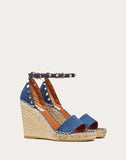 WOMEN'S VALENTINO GARAVANI DENIM ROCKSTUD DOUBLE WEDGE SANDAL 95MM