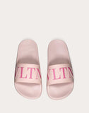 WOMEN'S VALENTINO GARAVANI VLTN RUBBER SLIDE SANDAL LIGHT PINK