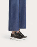 WOMEN'S VALENTINO GARAVANI BOUNCE METALLIC LOW-TOP SNEAKER LEAD