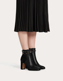 WOMEN'S VALENTINO GARAVANI ROCKSTUD GRAINY CALFSKIN ANKLE BOOT 90 MM BLACK