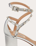 WOMEN'S VALENTINO GARAVANI ROCKSTUD LAMINATED GRAINY CALFSKIN SANDAL 60 MM SILVER