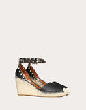 WOMEN'S VALENTINO GARAVANI ROCKSTUD DOUBLE GRAINY CALFSKIN LEATHER WEDGE ESPADRILLE 65 MM