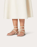 WOMEN'S VALENTINO GARAVANI ROCKSTUD CALFSKIN FLAT FLIP-FLOP SANDAL LIGHT IVORY