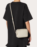 WOMEN'S VALENTINO GARAVANI SMALL ROCKSTUD CALFSKIN CROSSBODY BAG LIGHT IVORY