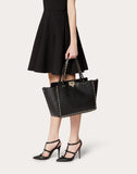 WOMEN'S VALENTINO GARAVANI MEDIUM GRAIN CALFSKIN LEATHER ROCKSTUD BAG BLACK