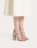 WOMEN'S VALENTINO GARAVANI ROCKSTUD ANKLE STRAP SANDAL 90 MM POUDRE