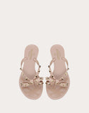 WOMEN'S VALENTINO GARAVANI RUBBER ROCKSTUD THONG POUDRE