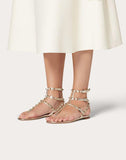 WOMEN'S VALENTINO GARAVANI ROCKSTUD METALLIC FLAT FLIP-FLOP SANDAL CHAMPAGNE