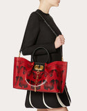 WOMEN'S VALENTINO GARAVANI MEDIUM VLOGO ESCAPE SHOPPER WITH BUTTERFLY DETAILS