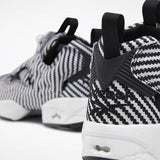 WOMEN'S REEBOK INSTAPUMP FURY SHOES BLACK / WHITE